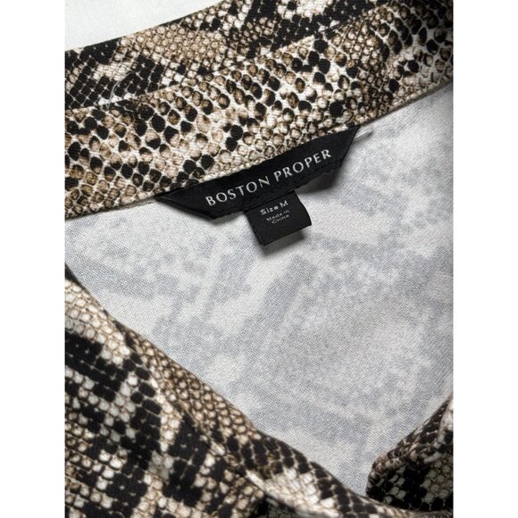 Boston Proper Size M Woman  Sneak Print Button-Up Shirt  Cotton/Spandex Blend - Picture 7 of 12